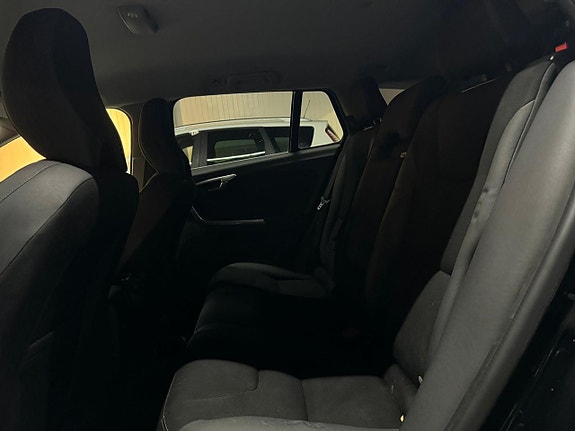 Volvo V60 15 of 15