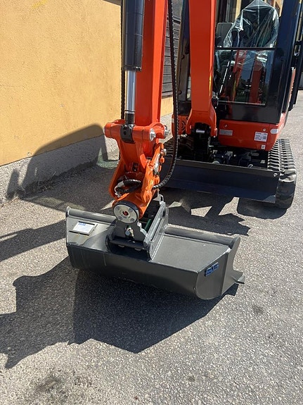 Kubota KX019-4 m Kinshofer tiltpower 5 of 6