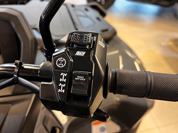 Can-Am Outlander MAX PRO XU HD8 82hk 8 of 12