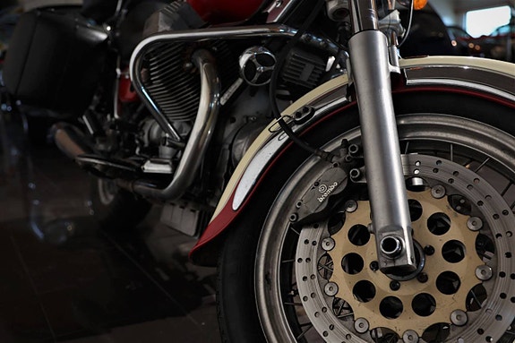 Moto Guzzi California EV 1100 6 of 7