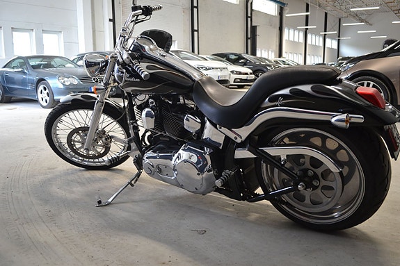 Harley-Davidson Deuce 1.4 Twin Cam 88B ,2001 Custom made