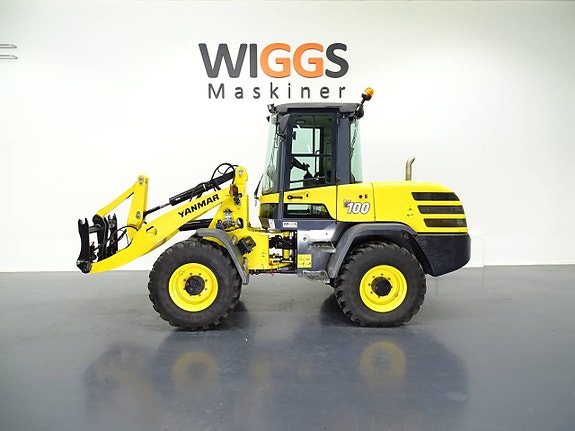 Yanmar V100-5 / Snabbgående 36km/t / C-Smörj