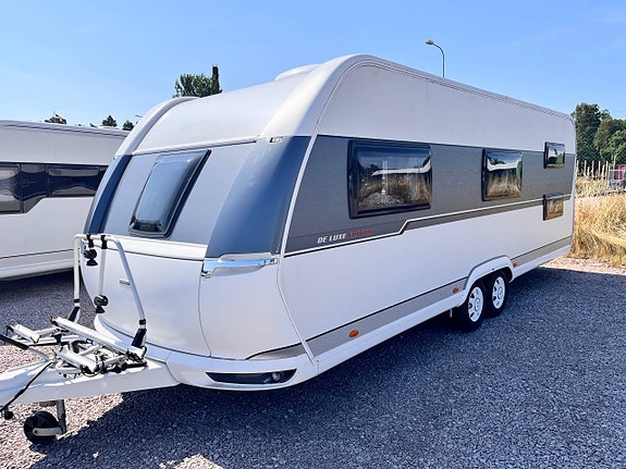 HOBBY 650 KMFE . Alde/Ac/Vånsäng/Solcell/Ugn/Cykelställ.2020