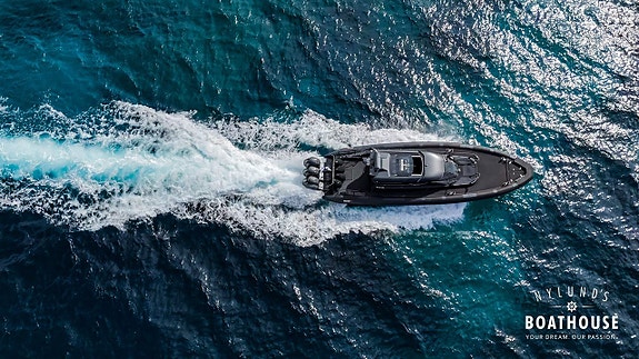 Marell M12 | 3x Mercury Verado V12 - 600 hp 13 of 30
