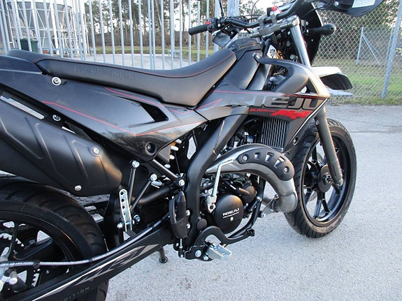 Rieju MRT 50 Black Edition LOW Euro 5 V2 2 of 5