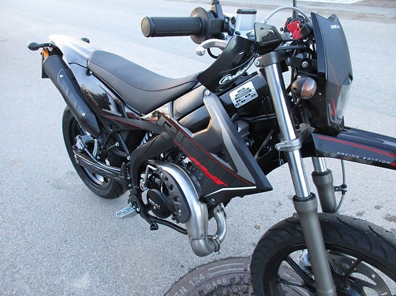 Rieju MRT 50 Black Edition LOW Euro 5 V2 5 of 5