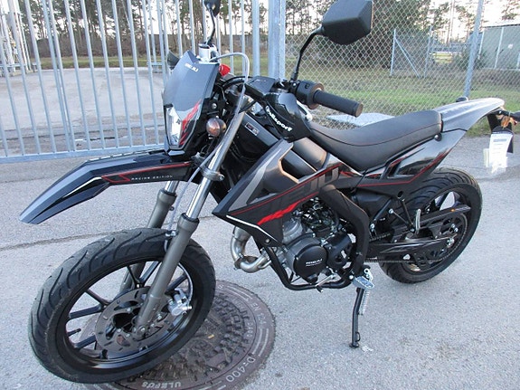Rieju MRT 50 Black Edition LOW Euro 5 V2 4 of 5
