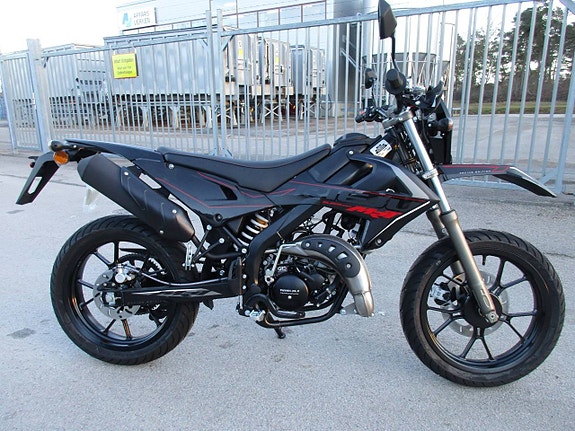 Rieju MRT 50 Black Edition LOW