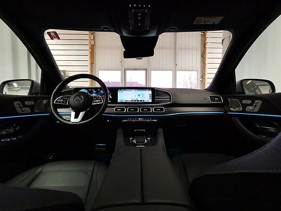 Mercedes-Benz GLS400 d 17 of 18