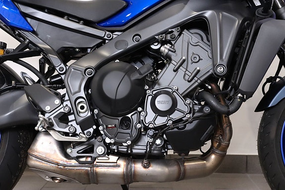 Yamaha MT-09 8 of 14