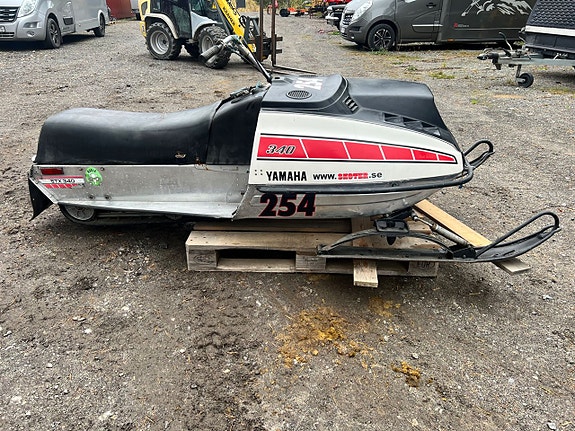 Yamaha STX 340 3 of 8
