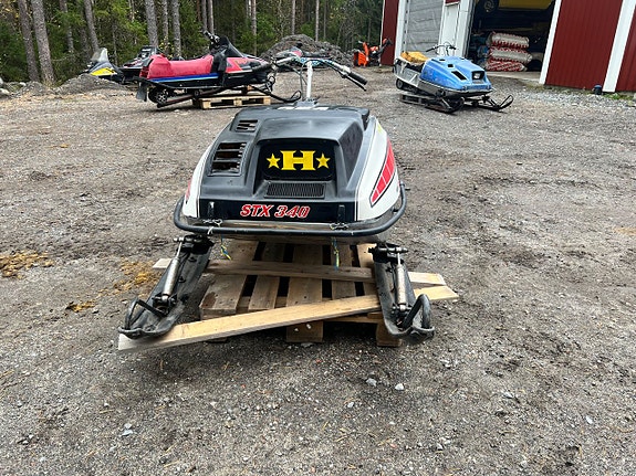 Yamaha STX 340 2 of 8