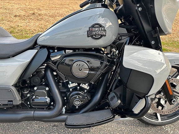 Harley-Davidson Street Glide Ultra 160 mil/Black Trim/Rockford Fosgate steg 2 2 Demo/Omg Leverans 5 of 5