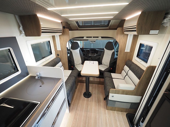 Ci Magis 67 XT  Aut I Solcell I Backkamera I Queensbed 4 of 5