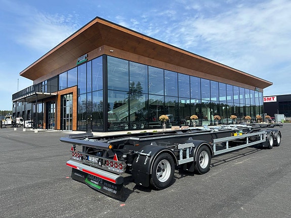 Hakarps - 38 tons lastväxlarvagn med skjutkolv