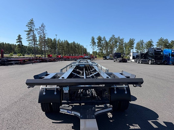 Hakarps - 38 tons lastväxlarvagn med skjutkolv OMGÅENDE LEV 4 of 12