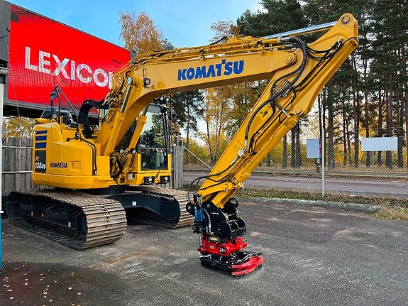 Komatsu PC138US-11 2 of 11