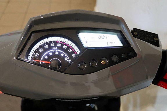 MOTO CR COMET SP  T4 EFI Klass 1 (45km/h) 10 of 14