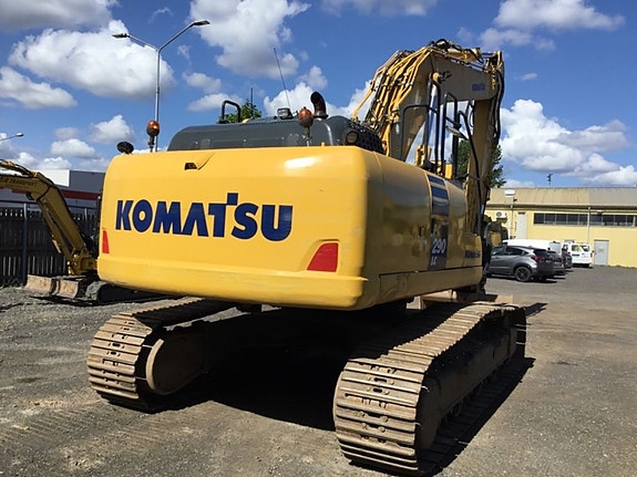 Komatsu PC290LC-10 4 of 10