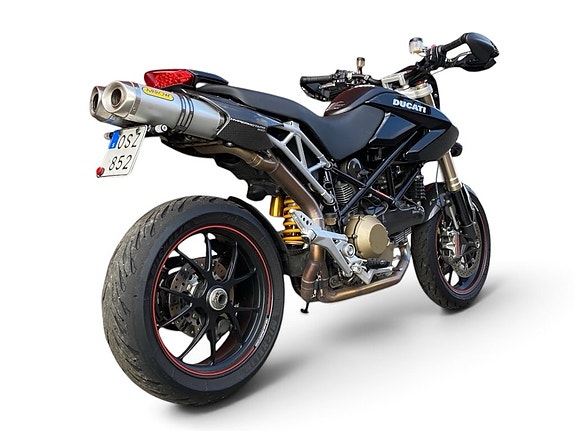 Ducati Hypermotard 1100 S 6 of 6
