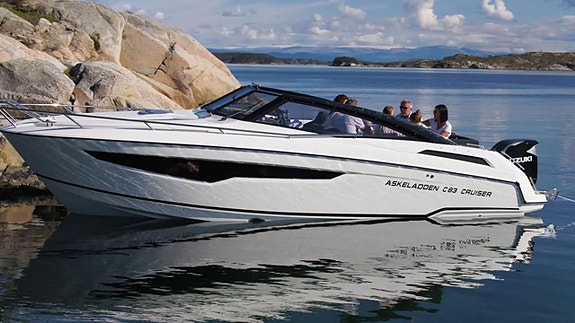 Askeladden C83 Cruiser -23 NY + Suzuki DF 350 AGMDXX