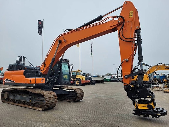 Doosan DX 300 LC-7, Begagnad SÄLJES 3 of 24