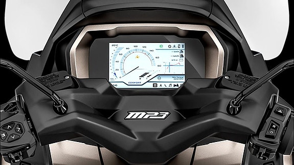 Piaggio MP3 530 Sport Advanced, omgående leverans 8 of 9