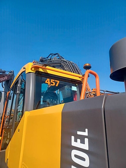 Volvo EC 140 E , SÄLJES 2 of 17