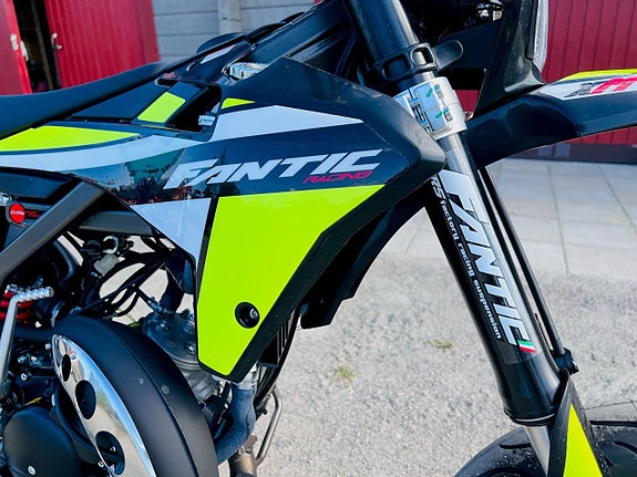 FANTIC XM 50 Performance XM50 Supermoto 4 of 5