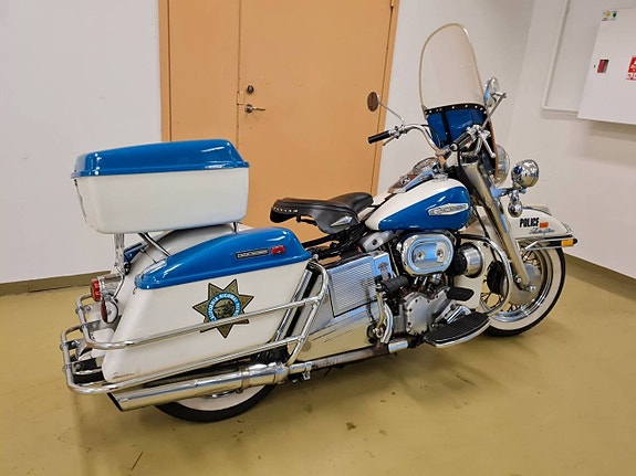 Harley-Davidson Electra Glide Police  FLH 4 of 16