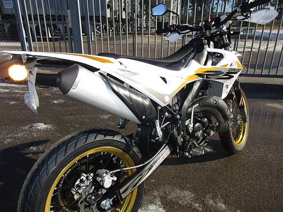 Rieju Drac RS SM Lightning Euro5 V2 Klass 1 moped 2 of 5