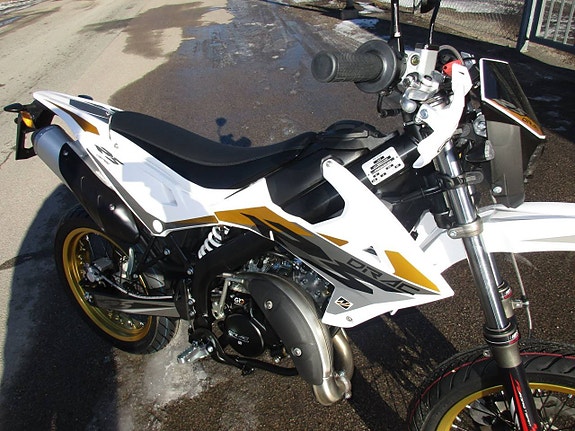 Rieju Drac RS SM Lightning Euro5 V2 Klass 1 moped 6 of 6