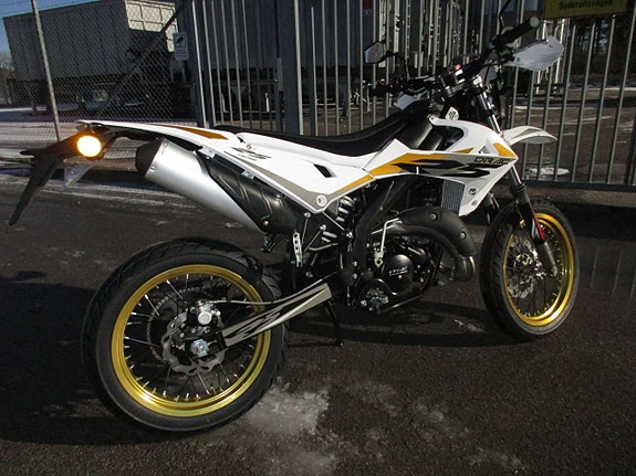 Rieju Drac RS SM Lightning Euro5 V2 Klass 1 moped 5 of 5