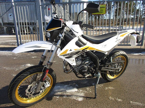 Rieju Drac RS SM Lightning Euro5 V2 Klass 1 moped 3 of 5