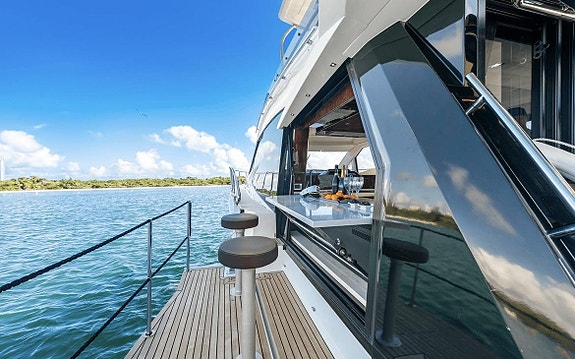 NY Galeon 510 Skydeck! - Yachten med extra allt! 4 of 12