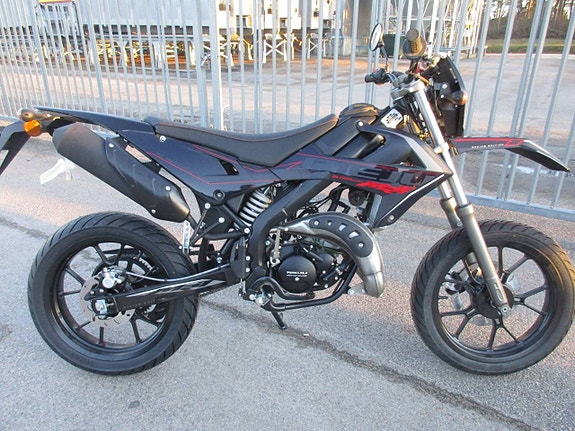 Rieju MRT 50 Black Edition