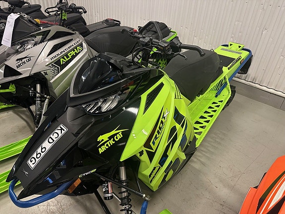 Arctic Cat RIOT X 8000 -20 2 of 3