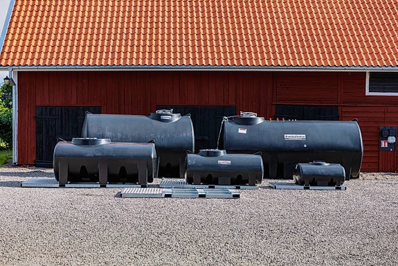 Älvestad-Tanken Transporttank vatten 500-10000 liter köp hyr
