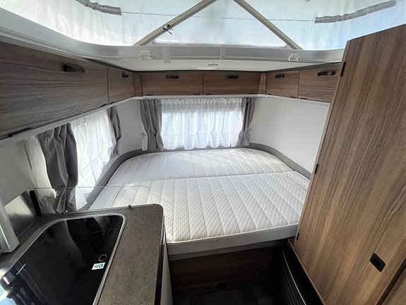 Eriba Touring 430, Nytillverkad klassiker, Fabriksny ! 4 of 13