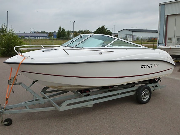 Sting 570 DC Evinrude 115 E-Tec 2015