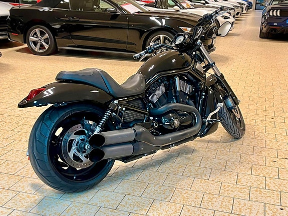 Harley-Davidson VRSCDXA Night Rod Special 3 of 8
