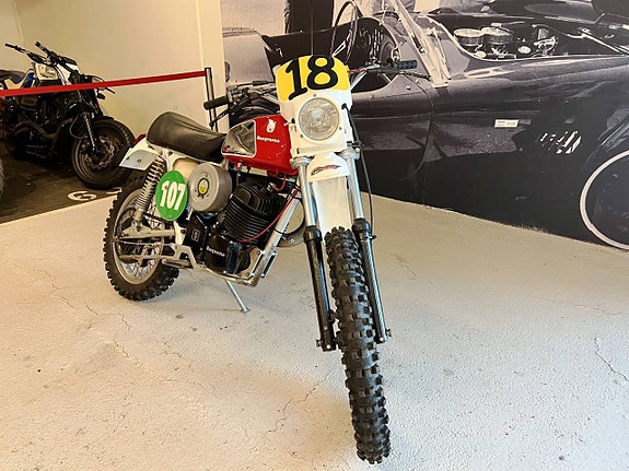 Husqvarna 400cc Cross 2 of 11