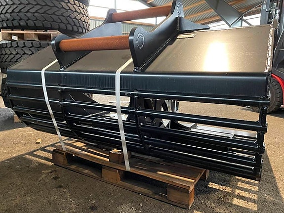 SE Equipment  Sorteringsskopa Gallerskopa S60 700L 6 of 7