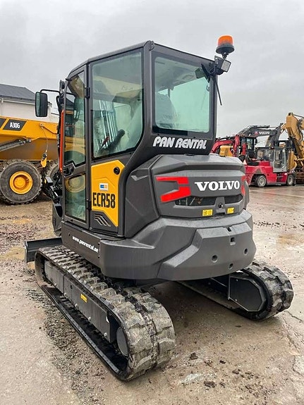 Volvo ECR58 Uthyres/For Rental 2 of 2