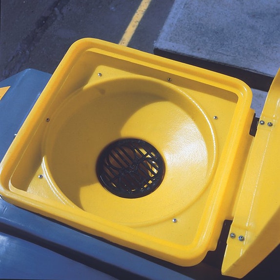 Älvestad-Tanken spilloljetankar från 200-2500 liter 2 of 9