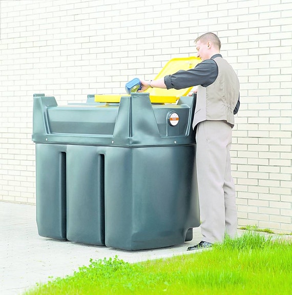 Älvestad-Tanken spilloljetankar från 200-2500 liter 3 of 9