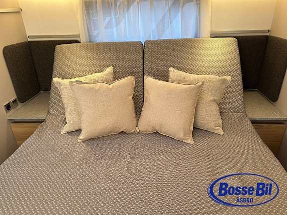 Adria Adora 613 UT NY * Pluspaket * Queenbed * ALDE 8 of 18