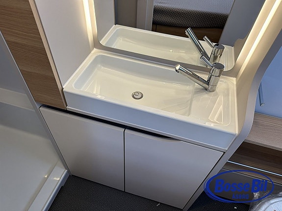 Adria Adora 613 UT NY * Pluspaket * Queenbed * ALDE 10 of 18