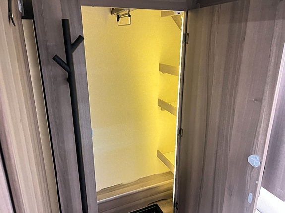 Kabe Estate 600 TDL KS (ALDE+Långbädd+Komfortpaket) 21 of 30