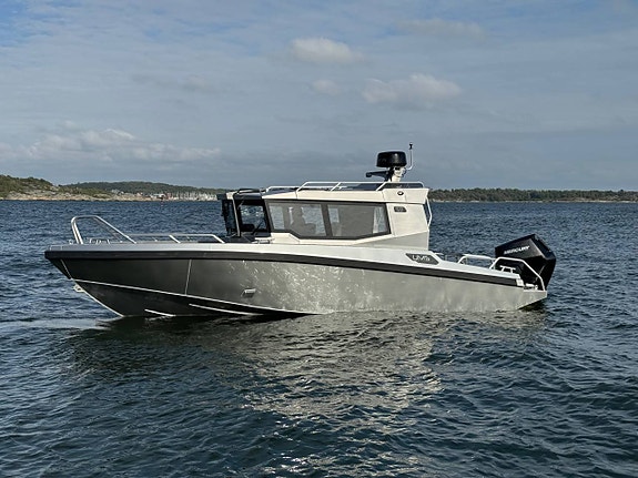 UMS 800HT / CAB - REJÄLHYTTBÅT I 100% ALUMINIUM 3 of 11